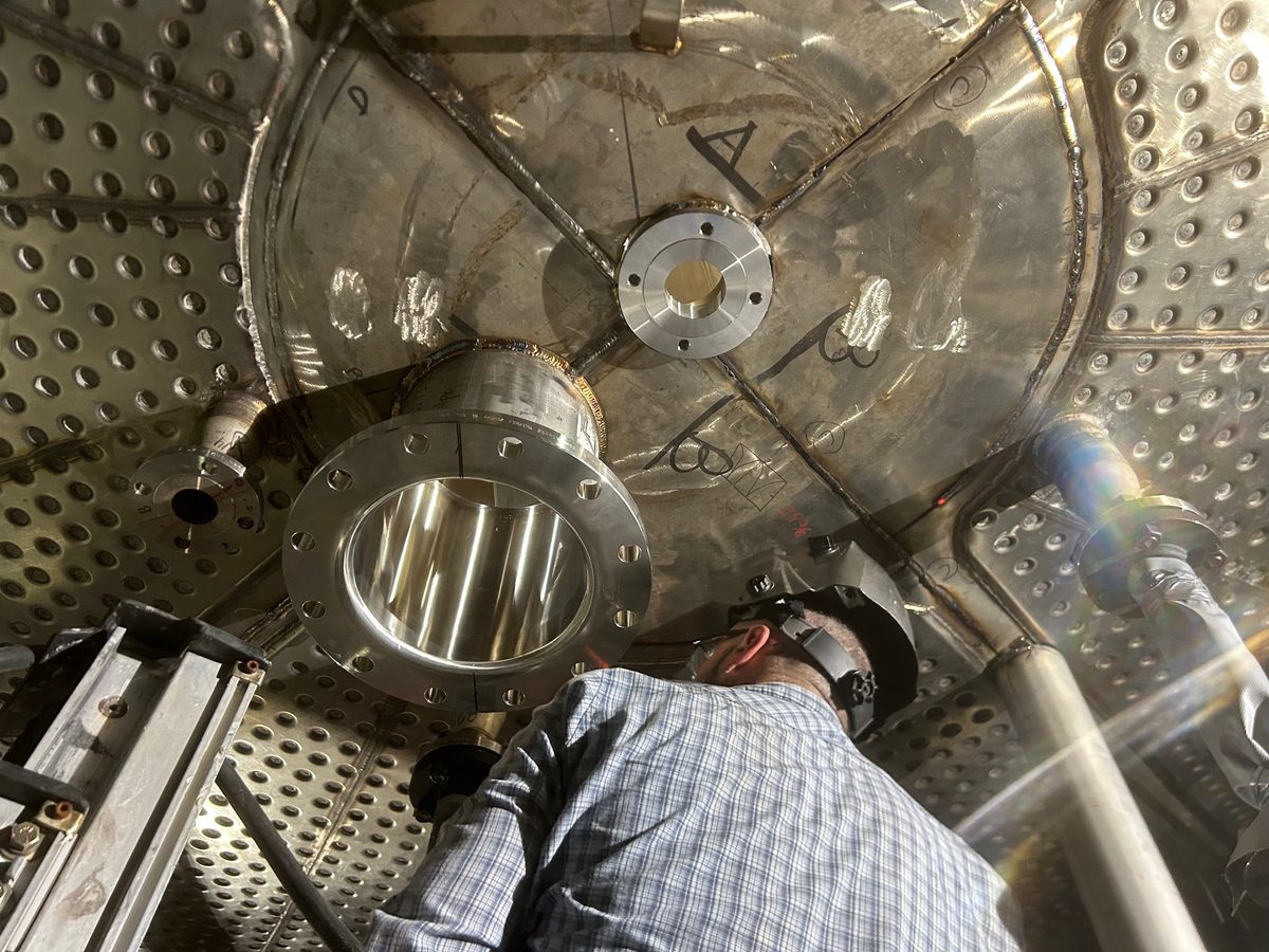 Sanitary welding on stainless process piping